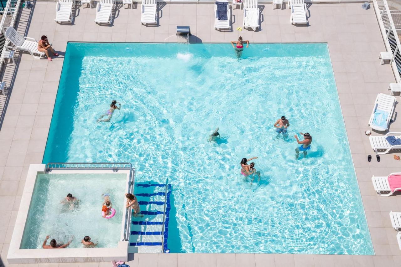Hotel Alla Rotonda Lido di Jesolo Buitenkant foto