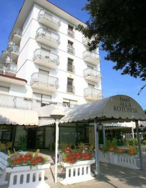 Hotel Alla Rotonda Lido di Jesolo Buitenkant foto